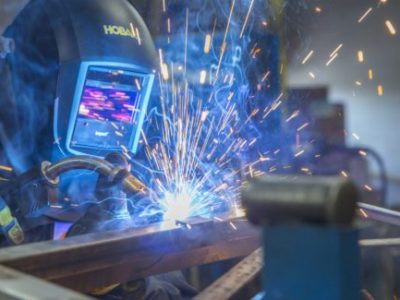 OPERATOR WELDING ADALAH: Peran Vital dan Tanggung Jawab dalam Industri Manufaktur