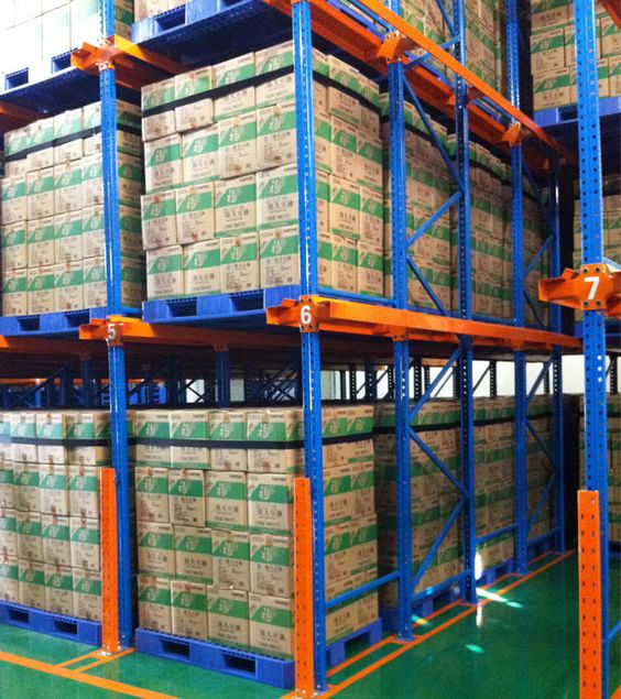 INDUSTRIAL HEAVY DUTY RACKING