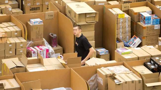 WAREHOUSE STAFF ADALAH | PENGERTIAN, FUNGSI, TUGAS, JOB DESK DAN TANGGUNG JAWAB