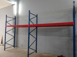 Pemasangan Rak Besi Gudang Industri Heavy Duty Tipe RR-1000 Kapasitas 1 Ton / Level, Ukuran 240x100x300 cm, di Penjaringan, Jakarta Utara oleh Tim RAJA RAK INDONESIA